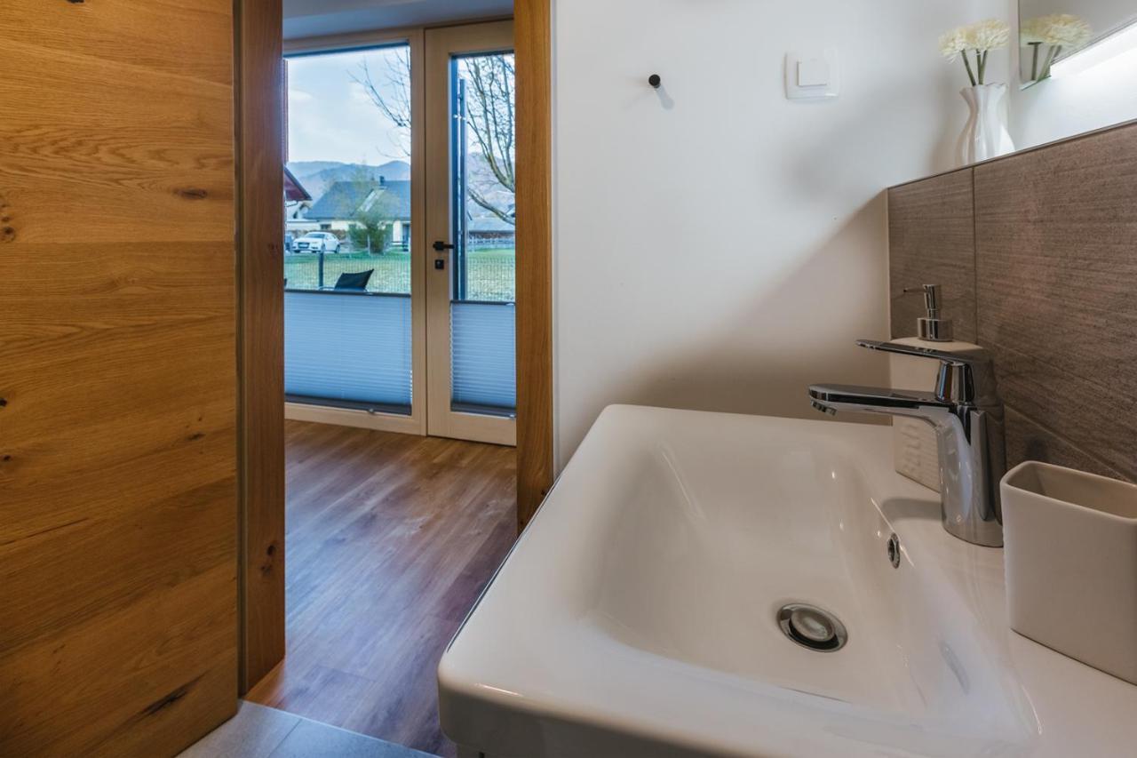 Maple & Pine Bled Apartment Екстериор снимка