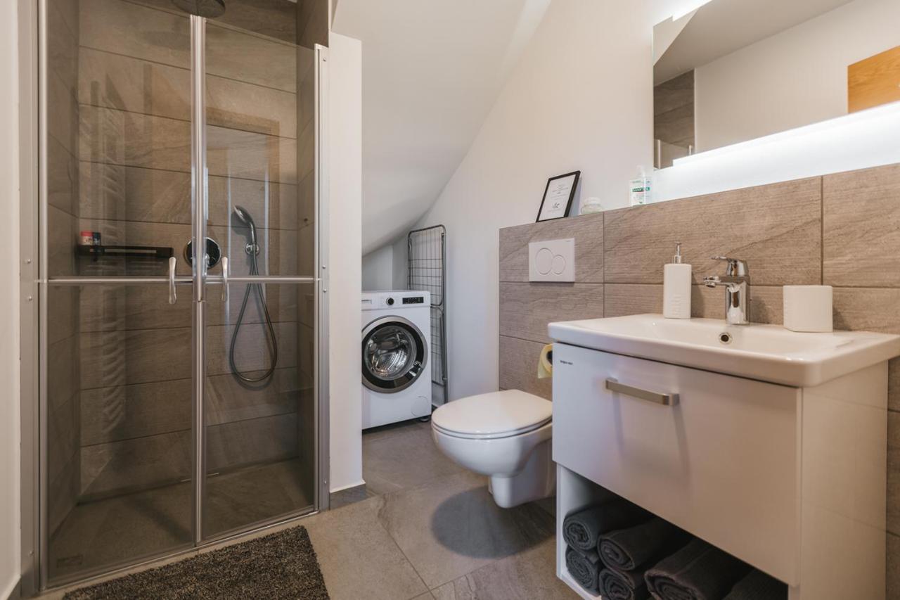 Maple & Pine Bled Apartment Екстериор снимка