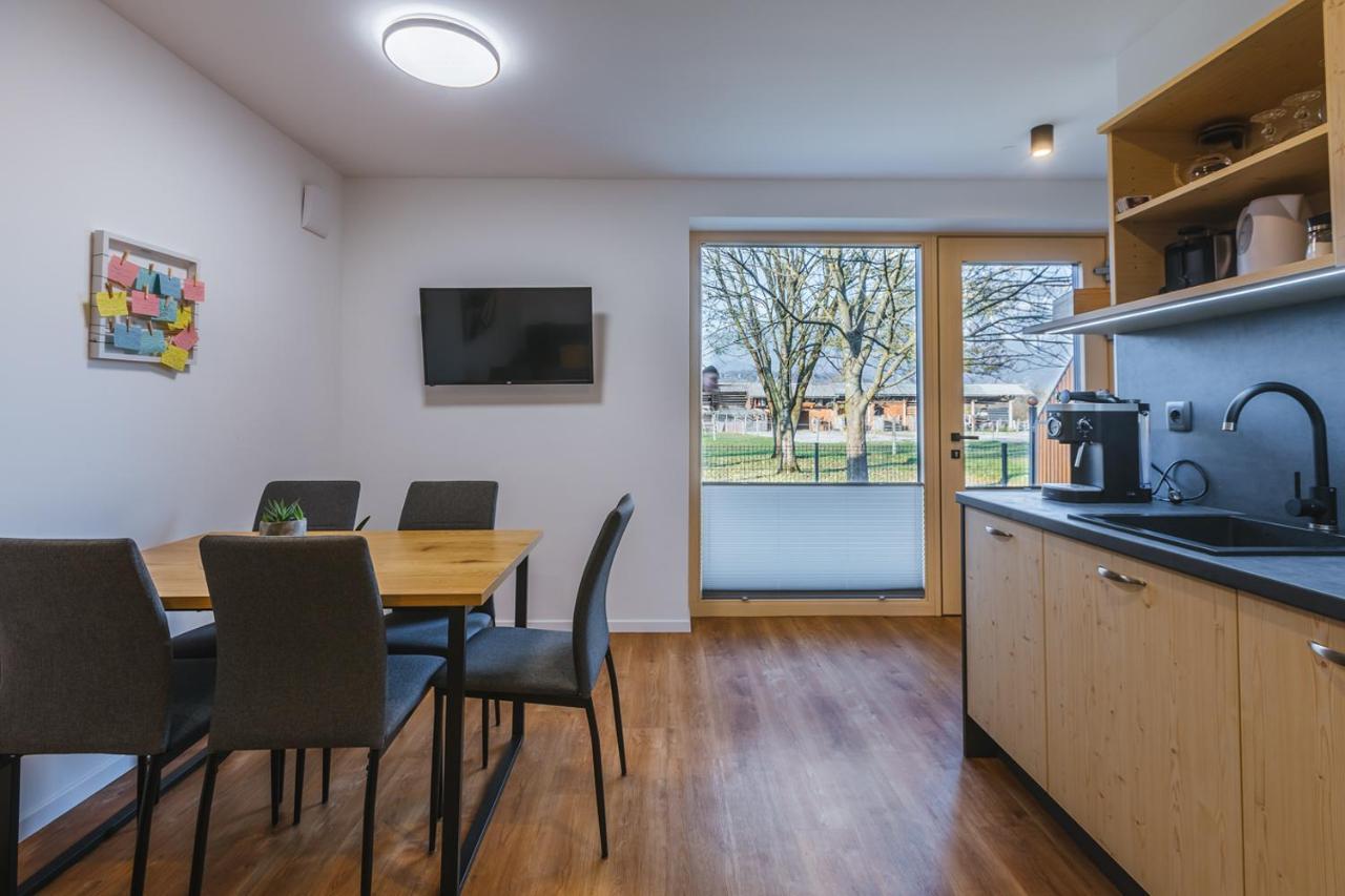 Maple & Pine Bled Apartment Екстериор снимка